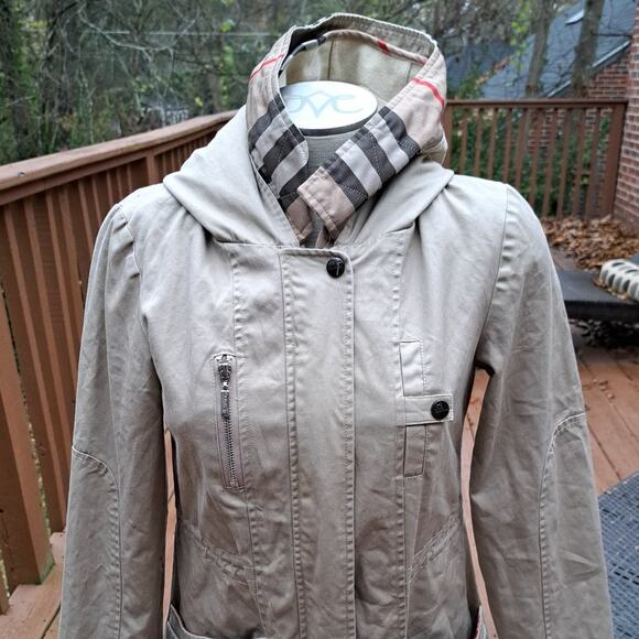 Burberry's Nova Check Jacket Coat Women Beige Size S - Picture 16 of 16